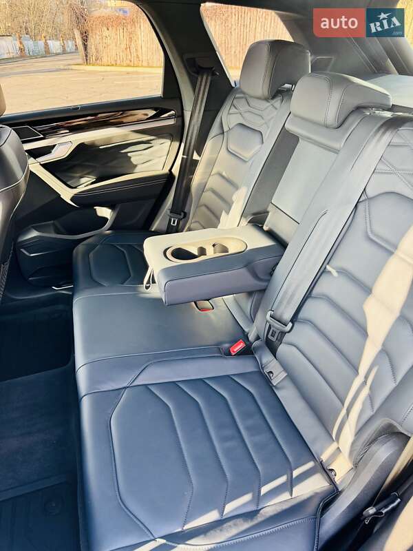 Внедорожник / Кроссовер Volkswagen Touareg 2023 в Днепре фото 25 Внедорожник / Кроссовер Volkswagen Touareg 2023 в Днепре