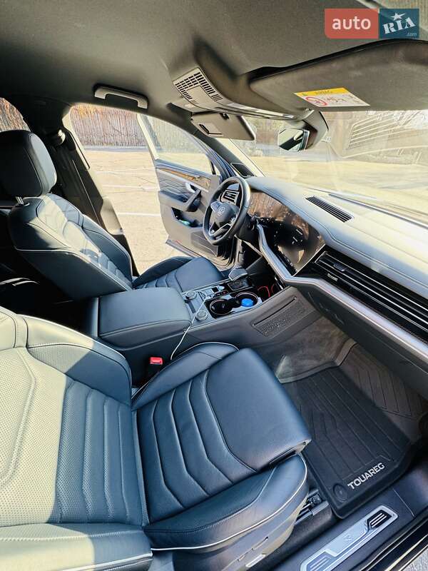 Внедорожник / Кроссовер Volkswagen Touareg 2023 в Днепре фото 33 Внедорожник / Кроссовер Volkswagen Touareg 2023 в Днепре