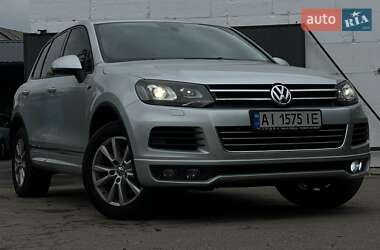 Внедорожник / Кроссовер Volkswagen Touareg 2012 в Броварах