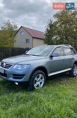 Внедорожник / Кроссовер Volkswagen Touareg 2007 в 