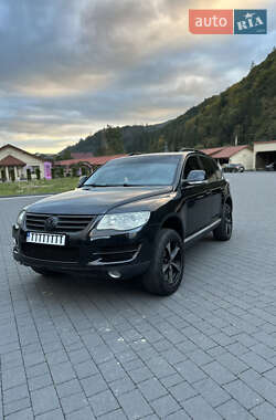 Внедорожник / Кроссовер Volkswagen Touareg 2007 в Ужгороде