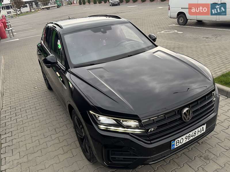 Позашляховик / Кросовер Volkswagen Touareg 2019 в Тернополі