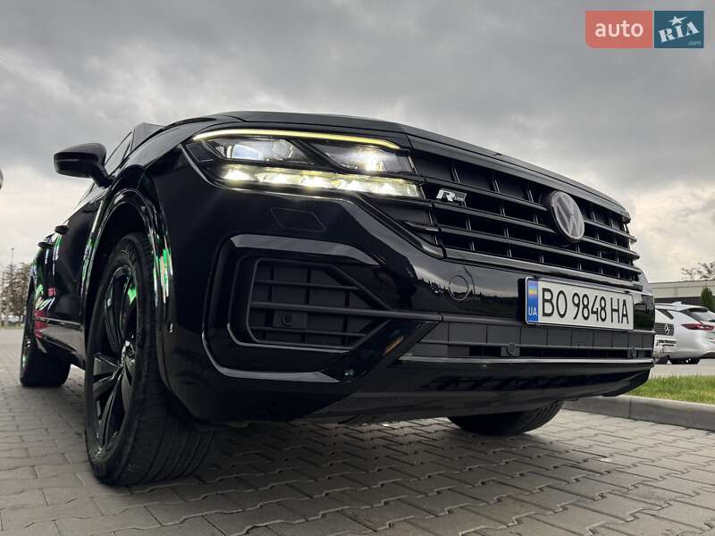 Позашляховик / Кросовер Volkswagen Touareg 2019 в Тернополі