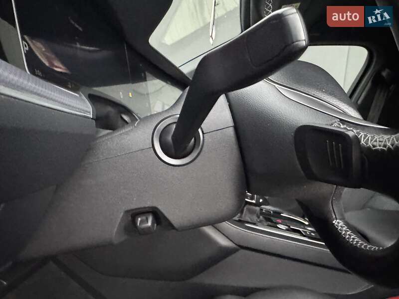 Позашляховик / Кросовер Volkswagen Touareg 2019 в Тернополі