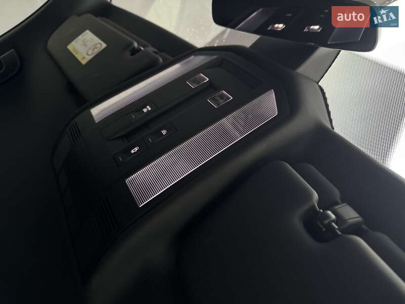 Позашляховик / Кросовер Volkswagen Touareg 2019 в Тернополі