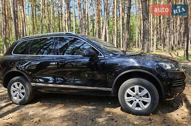 Позашляховик / Кросовер Volkswagen Touareg 2011 в  фото 4 Позашляховик / Кросовер Volkswagen Touareg 2011 в