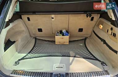 Позашляховик / Кросовер Volkswagen Touareg 2011 в  фото 12 Позашляховик / Кросовер Volkswagen Touareg 2011 в