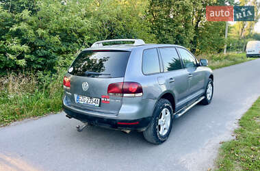 Внедорожник / Кроссовер Volkswagen Touareg 2004 в 