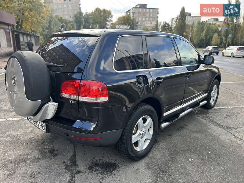 Внедорожник / Кроссовер Volkswagen Touareg 2005 в Киеве фото 13 Внедорожник / Кроссовер Volkswagen Touareg 2005 в Киеве