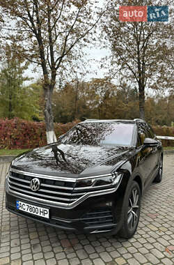 Внедорожник / Кроссовер Volkswagen Touareg 2019 в Луцке