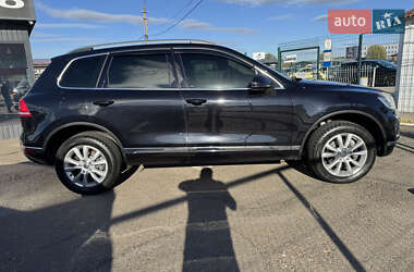 Позашляховик / Кросовер Volkswagen Touareg 2017 в 