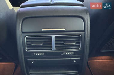 Позашляховик / Кросовер Volkswagen Touareg 2017 в 