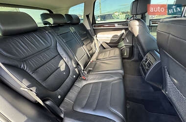 Позашляховик / Кросовер Volkswagen Touareg 2017 в 