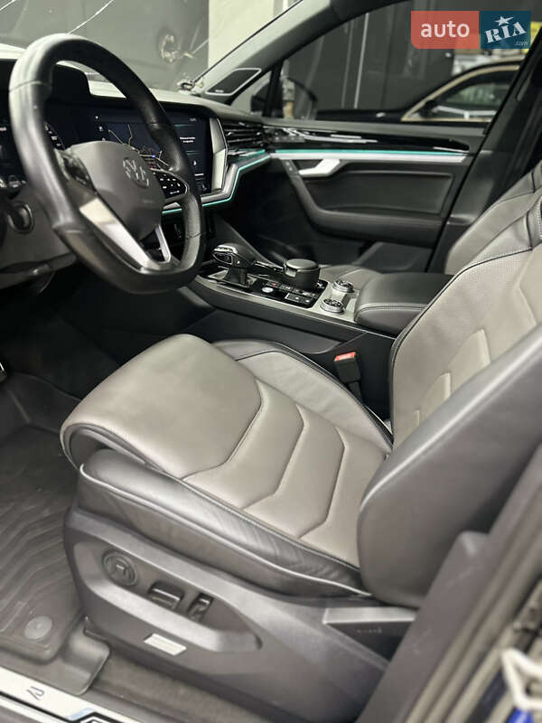 Позашляховик / Кросовер Volkswagen Touareg 2021 в Миколаєві фото 26 Позашляховик / Кросовер Volkswagen Touareg 2021 в Миколаєві