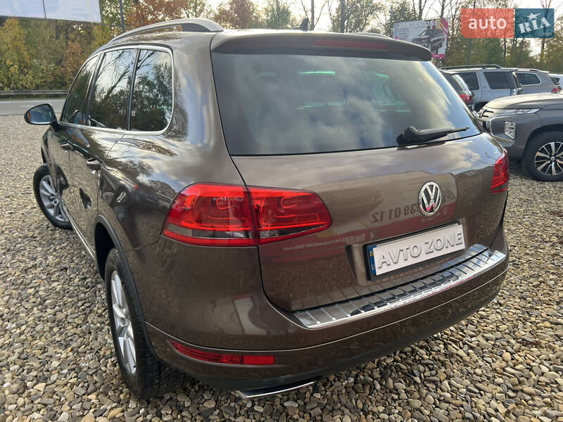 Внедорожник / Кроссовер Volkswagen Touareg 2010 в Коломые