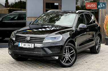 Внедорожник / Кроссовер Volkswagen Touareg 2016 в Одессе