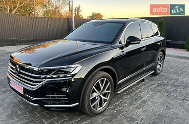 Внедорожник / Кроссовер Volkswagen Touareg 2022 в Днепре
