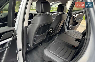 Внедорожник / Кроссовер Volkswagen Touareg 2020 в 
