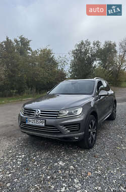 Volkswagen Touareg 2015