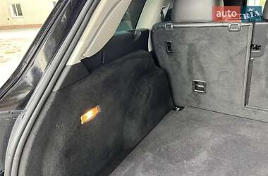 Внедорожник / Кроссовер Volkswagen Touareg 2011 в 