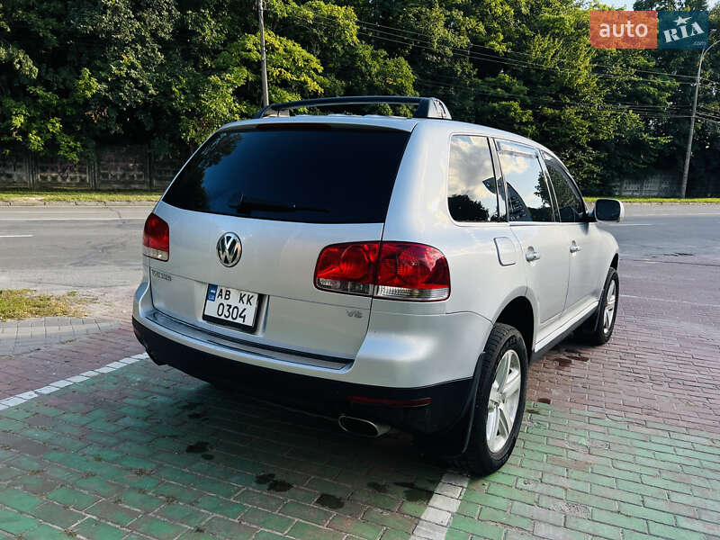 Внедорожник / Кроссовер Volkswagen Touareg 2004 в Виннице