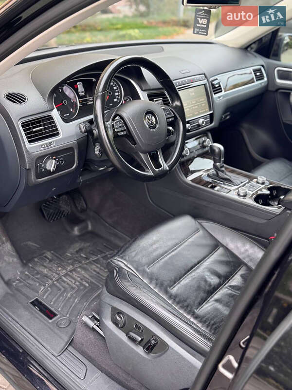 Внедорожник / Кроссовер Volkswagen Touareg 2014 в Одессе фото 9 Внедорожник / Кроссовер Volkswagen Touareg 2014 в Одессе