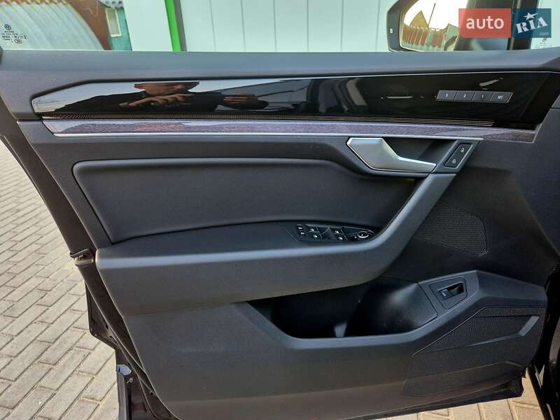 Позашляховик / Кросовер Volkswagen Touareg 2021 в Житомирі фото 14 Позашляховик / Кросовер Volkswagen Touareg 2021 в Житомирі