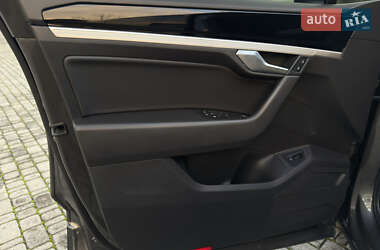 Позашляховик / Кросовер Volkswagen Touareg 2019 в  фото 33 Позашляховик / Кросовер Volkswagen Touareg 2019 в