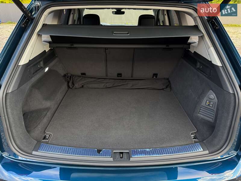 Внедорожник / Кроссовер Volkswagen Touareg 2021 в Луцке