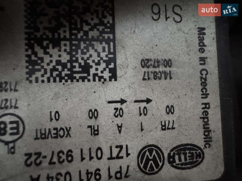 Позашляховик / Кросовер Volkswagen Touareg 2017 в Києві