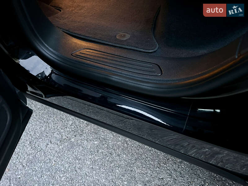 Позашляховик / Кросовер Volkswagen Touareg 2015 в Києві фото 80 Позашляховик / Кросовер Volkswagen Touareg 2015 в Києві