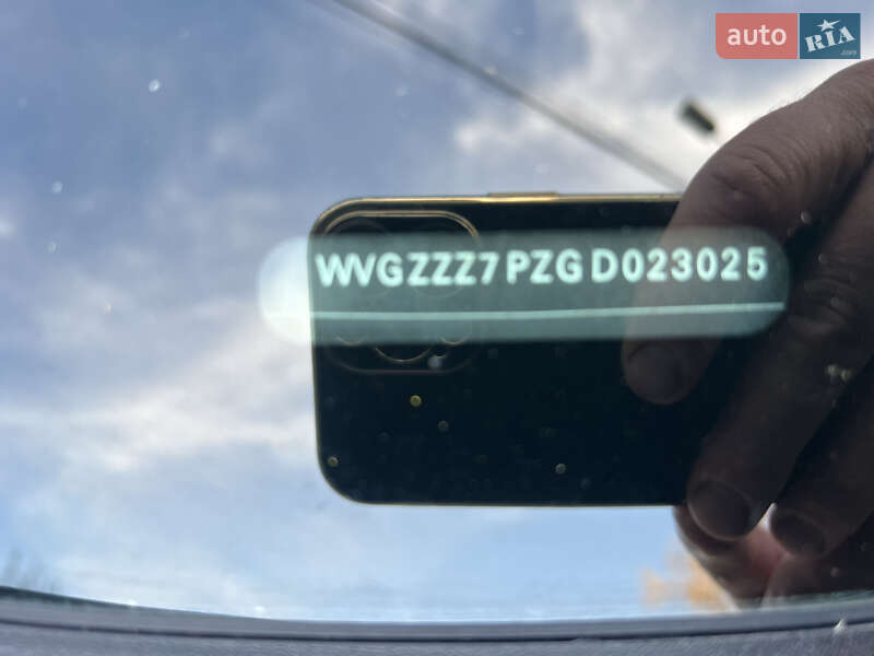 Позашляховик / Кросовер Volkswagen Touareg 2015 в Києві фото 91 Позашляховик / Кросовер Volkswagen Touareg 2015 в Києві