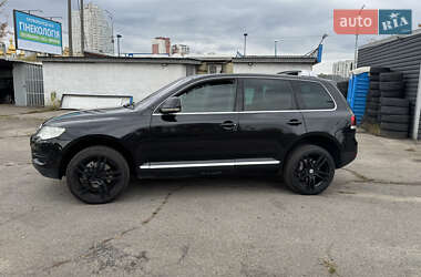 Позашляховик / Кросовер Volkswagen Touareg 2007 в 