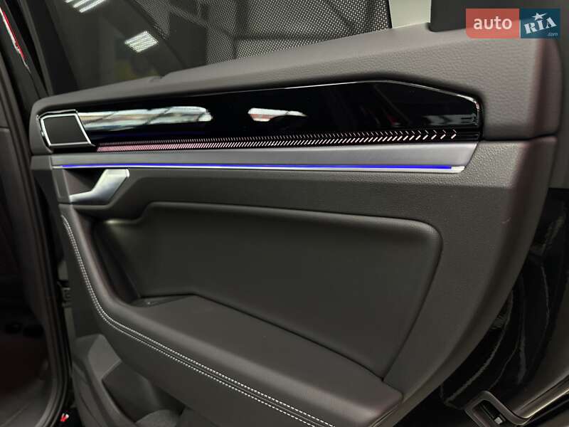 Позашляховик / Кросовер Volkswagen Touareg 2025 в Тернополі