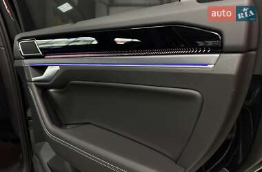 Внедорожник / Кроссовер Volkswagen Touareg 2025 в 