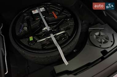 Внедорожник / Кроссовер Volkswagen Touareg 2025 в 
