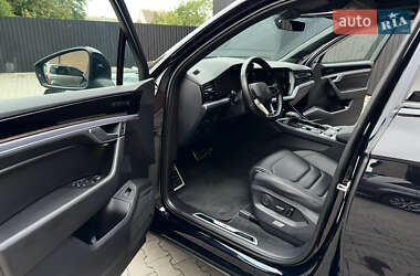 Внедорожник / Кроссовер Volkswagen Touareg 2022 в 