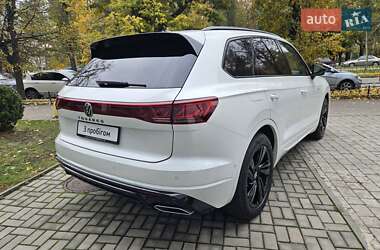 Внедорожник / Кроссовер Volkswagen Touareg 2024 в  фото 8 Внедорожник / Кроссовер Volkswagen Touareg 2024 в