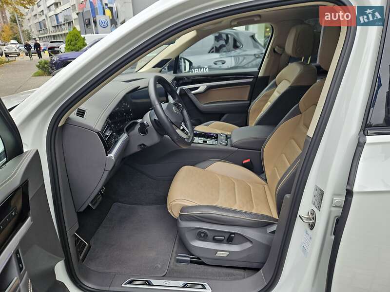 Позашляховик / Кросовер Volkswagen Touareg 2024 в Києві фото 18 Позашляховик / Кросовер Volkswagen Touareg 2024 в Києві