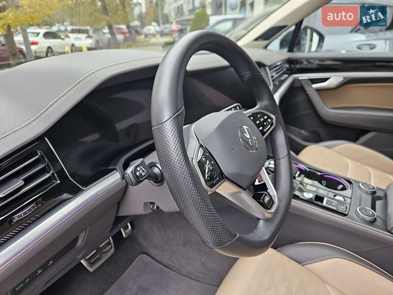 Позашляховик / Кросовер Volkswagen Touareg 2024 в Києві фото 23 Позашляховик / Кросовер Volkswagen Touareg 2024 в Києві