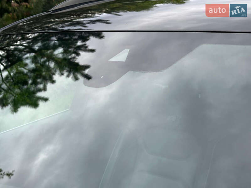 Позашляховик / Кросовер Volkswagen Touareg 2018 в Сарнах фото 35 Позашляховик / Кросовер Volkswagen Touareg 2018 в Сарнах