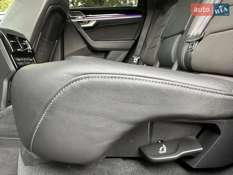 Позашляховик / Кросовер Volkswagen Touareg 2018 в Сарнах фото 75 Позашляховик / Кросовер Volkswagen Touareg 2018 в Сарнах