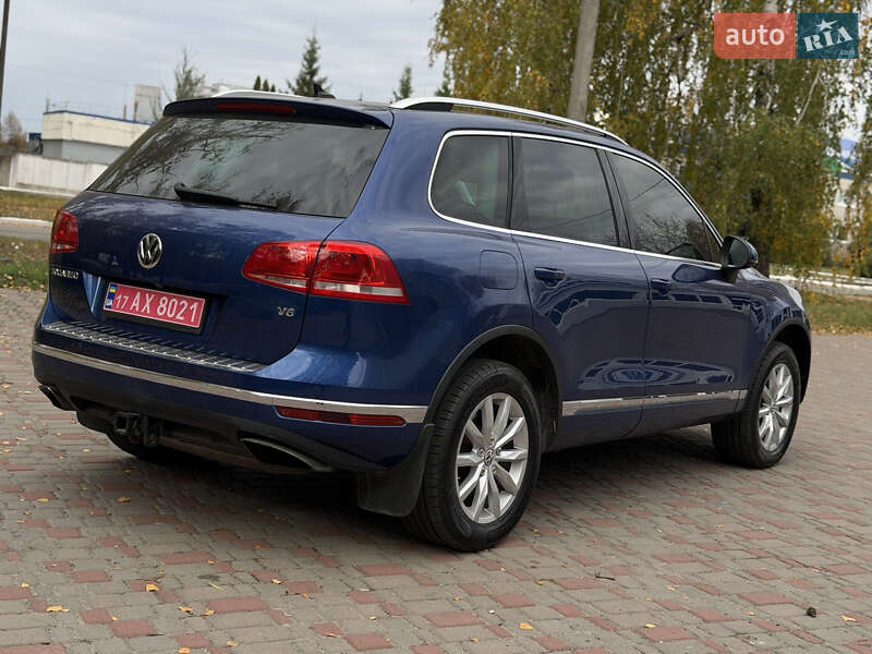 Внедорожник / Кроссовер Volkswagen Touareg 2017 в Лубнах