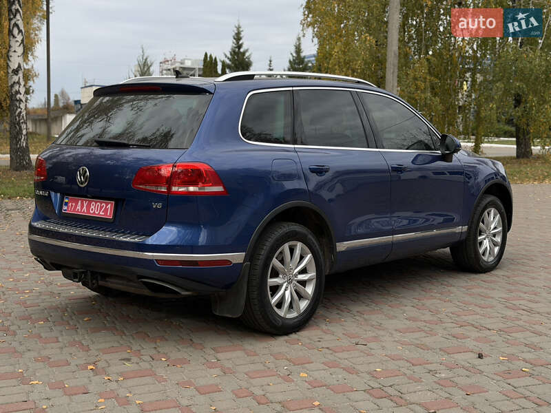Внедорожник / Кроссовер Volkswagen Touareg 2017 в Лубнах