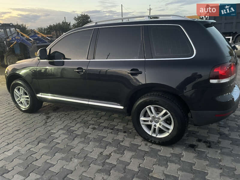 Внедорожник / Кроссовер Volkswagen Touareg 2008 в Днепре