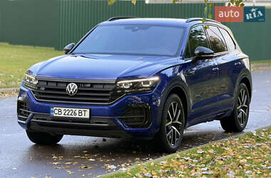Позашляховик / Кросовер Volkswagen Touareg 2021 в Києві