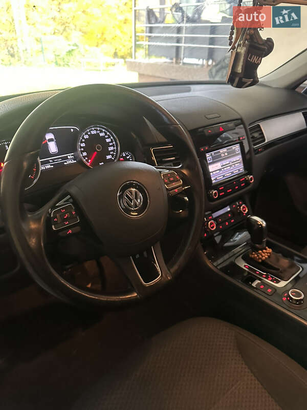 Позашляховик / Кросовер Volkswagen Touareg 2013 в Житомирі фото 3 Позашляховик / Кросовер Volkswagen Touareg 2013 в Житомирі