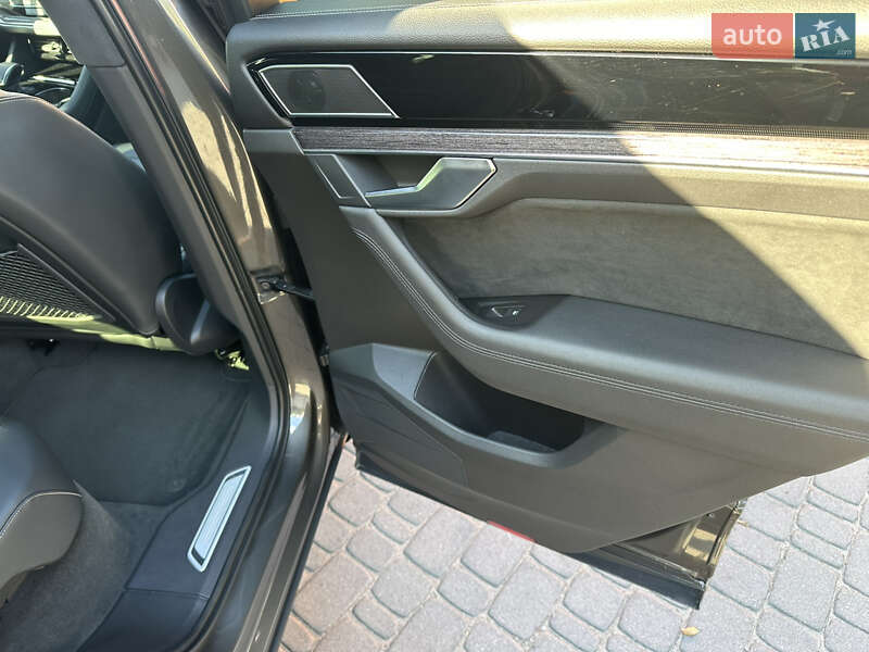 Внедорожник / Кроссовер Volkswagen Touareg 2019 в Днепре фото 21 Внедорожник / Кроссовер Volkswagen Touareg 2019 в Днепре