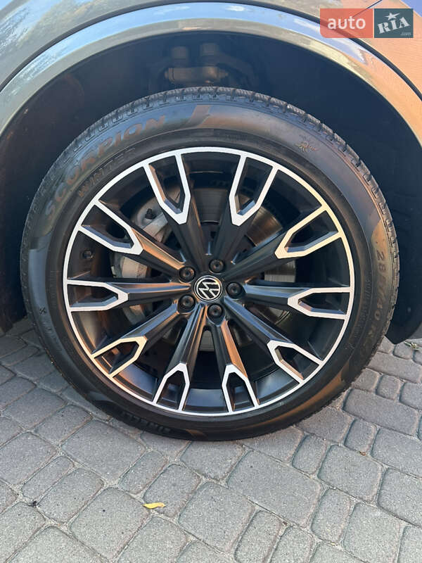 Внедорожник / Кроссовер Volkswagen Touareg 2019 в Днепре фото 32 Внедорожник / Кроссовер Volkswagen Touareg 2019 в Днепре