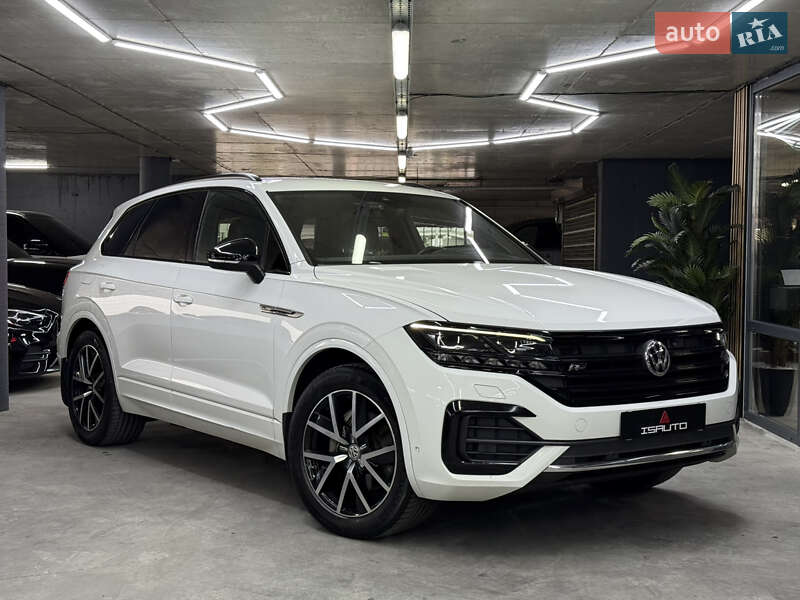 Позашляховик / Кросовер Volkswagen Touareg 2019 в Одесі